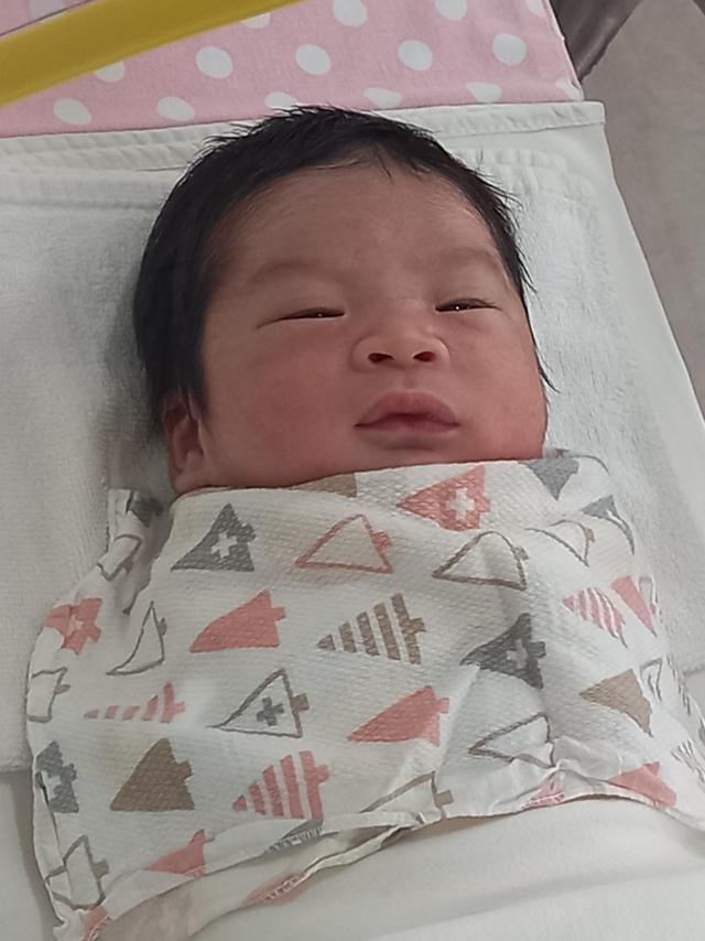 김성미(39)‧김인호(37) 부부 첫째 아들 마니(3.2kg) 6월 10일 출생