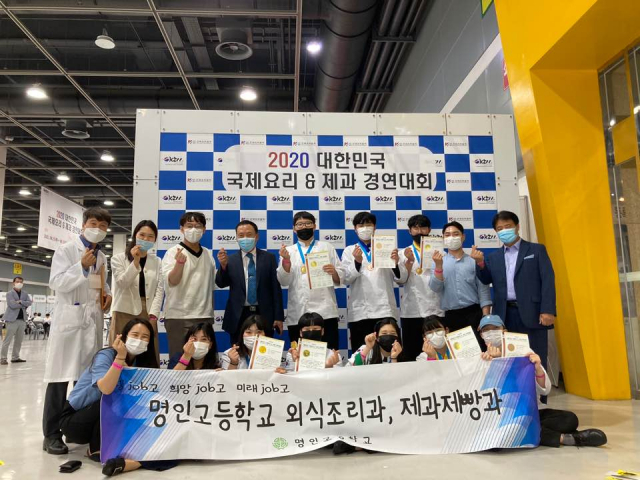 최근 