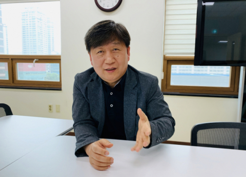 신동호(58) 대구시 원스톱일자리지원센터장이 