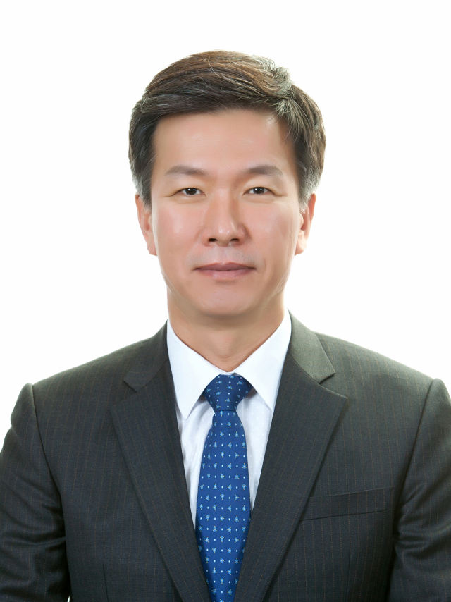 문재인 대통령은 30일 국세청장에 김대지 국세청 차장을 내정했다. 연합뉴스