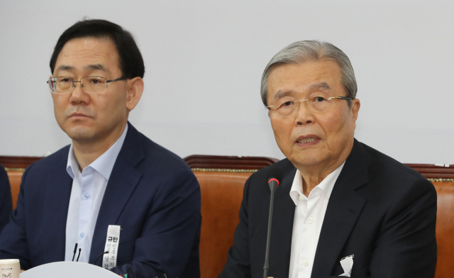 미래통합당 김종인 비상대책위원장이 3일 오전 서울 여의도 국회에서 열린 비상대책위원회의에서 발언하고 있다. 연합뉴스