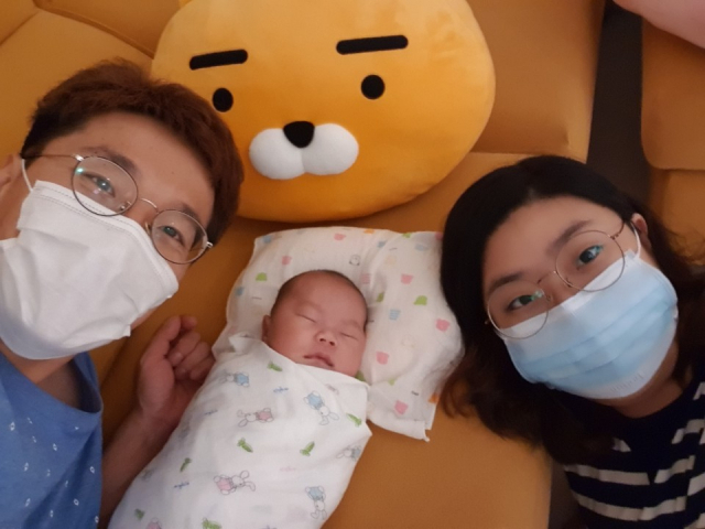 박선영(30)‧주재완(34)부부 첫째 딸 서우(3.1㎏·태명: 뽁이) 6월 24일 출생