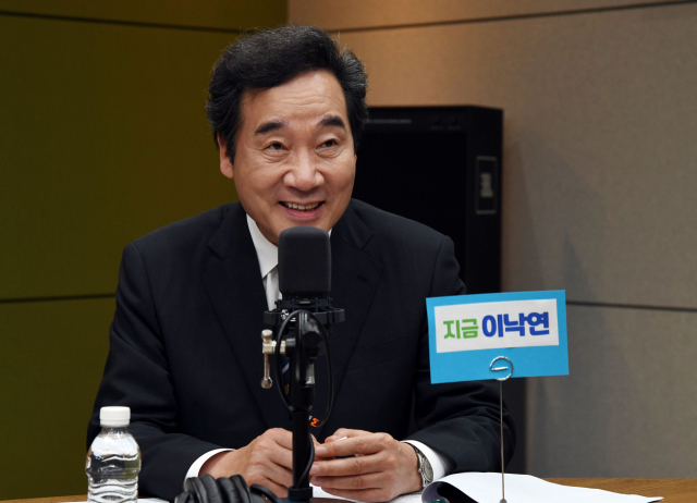 더불어민주당 당대표 경선에 출마한 이낙연 후보가 18일 오후 서울 양천구 CBS사옥에서 진행된 CBS 라디오 