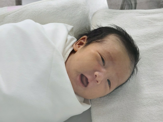 이지안(37)·윤태경(41) 부부 첫째 딸 미니(2.9㎏) 8월 4일 출생