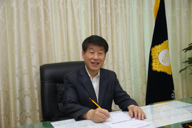 배광우 의성군의회 의장