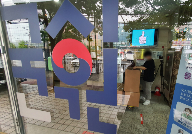 2021년도 제85회 의사국가시험 실기시험의 응시율이 14%에 그쳤지만, 정부는 예정대로 8일부터 시험을 시행하겠다고 밝혔다. 손영래 보건복지부 대변인은 7일 정례 브리핑에서 