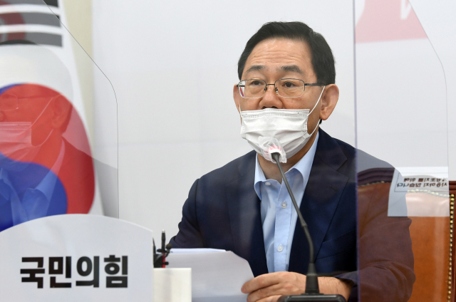국민의힘 주호영 원내대표가 10일 오전 국회에서 열린 비상대책위원회의에서 발언하고 있다. 연합뉴스