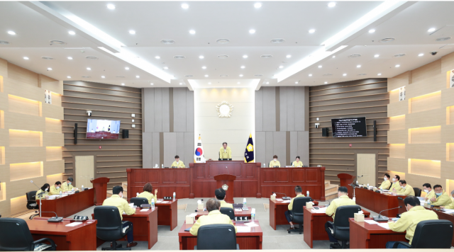 성주군의회는 제251회 임시회를 열고 제2회 추경예산안 심의에 들어갔다. 성주군의회 제공