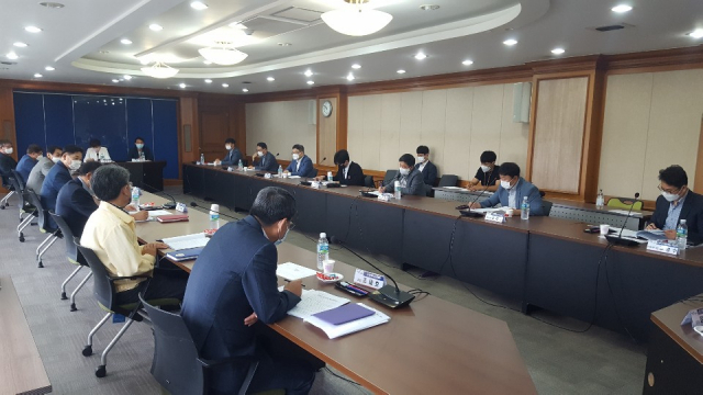 16일 대구시청 별관에서 민관 합동 물가안정 특별대책회의가 열렸다. 대구시 제공