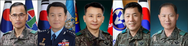 국방부가 21일 육군 및 공군 참모총장, 연합사 부사령관, 작전사령관 등에 대한 인사를 단행했다. 왼쪽부터 남영신 육군참모총장 내정자, 이성용 공군참모총장 내정자, 김승겸 한미 연합사 부사령관 내정자, 안준석 지상작전사령관 내정자, 김정수 육군 2작전사령관 내정자. [국방부 제공. 재판매 및 DB 금지] 연합뉴스