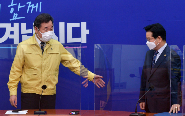 더불어민주당 이낙연 대표가 22일 오전 서울 여의도 국회에서 김창룡 경찰청장과 
