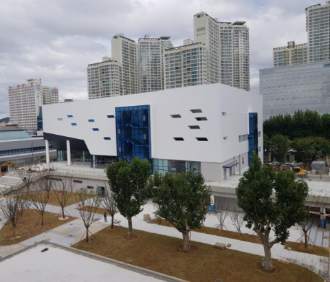 대구 북구 고성동 시민운동장 복합스포츠타운 내 들어선 다목적 체육센터의 모습. 대구시 제공