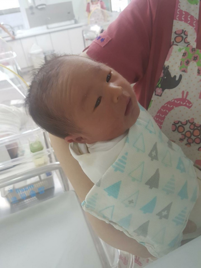 김나영(33)·박철현(36) 부부 둘째 아들 복덩이(2.9㎏) 9월 14일 출생
