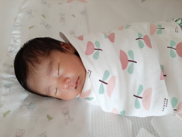 김선옥(41)·이동규(43) 부부 셋째 딸 꽃님(2.5㎏) 9월 17일 출생