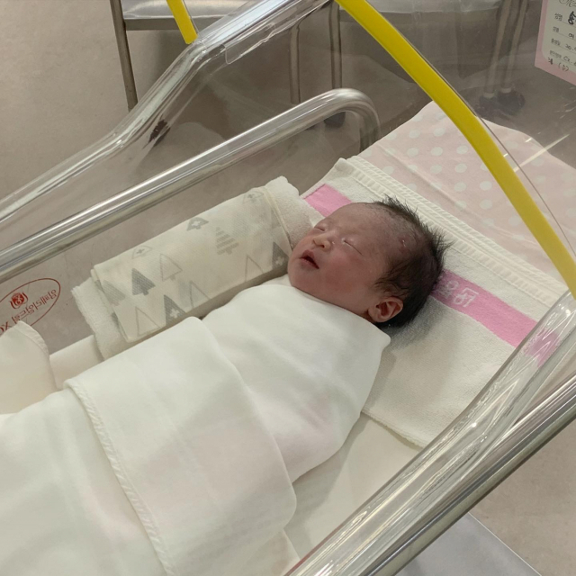 송혜영(30)·오동근(33) 부부 첫째 딸 세찌(2.5㎏) 9월 17일 출생