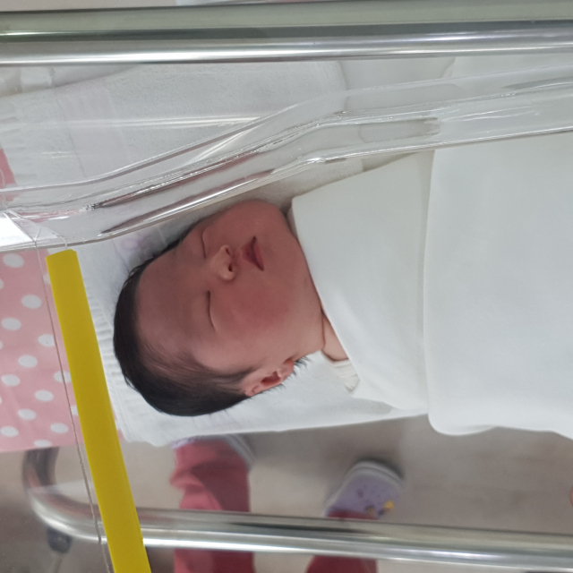 최수연(42)·박종창(42) 부부 둘째 딸 콩콩이(3.2㎏) 9월 19일 출생