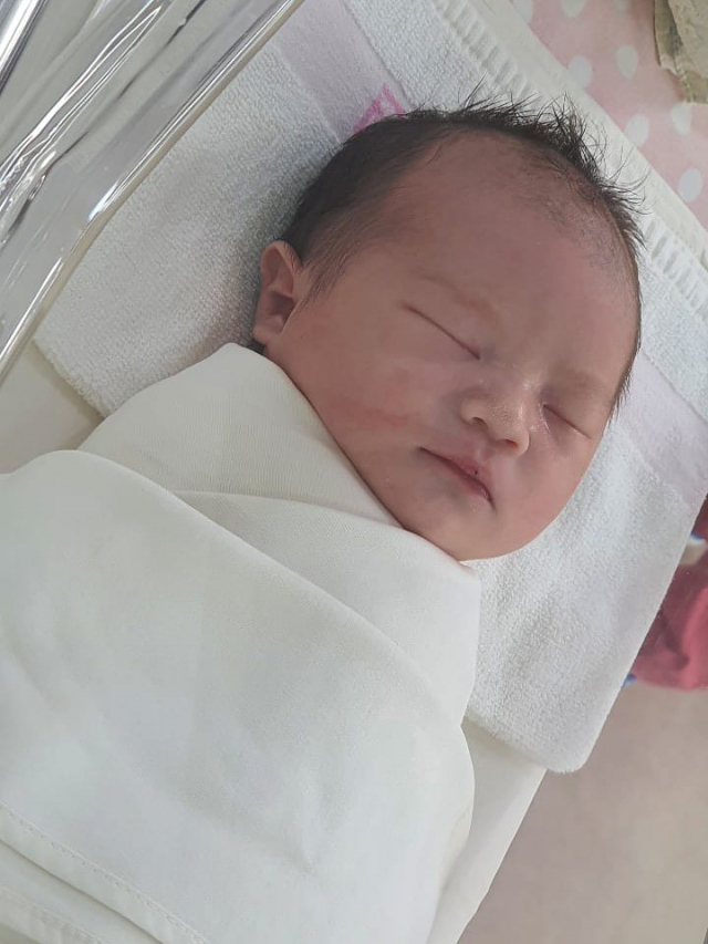 강보미(33)·공진혁(36·대구시 달서구 월성동)부부 첫째 아들 튼튼이(3.1kg) 9월 21일 출생.