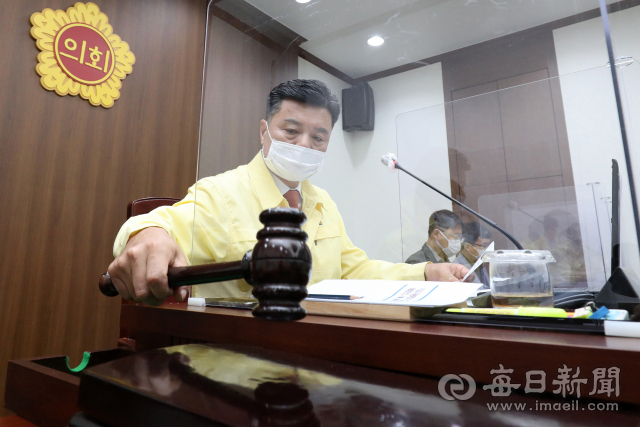 김원규 대구시의회 건설교통위원장이 지난 10월 12일 오전