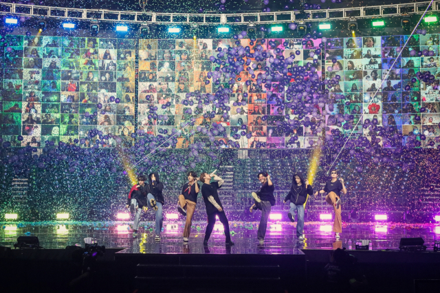 지난 10∼11일 열린 그룹 방탄소년단(BTS)의 유료 온라인 콘서트 