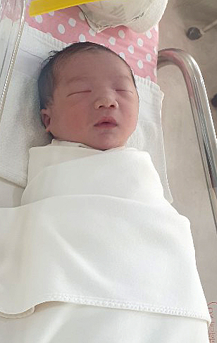 이채린(32)·공용혁(35·대구시 달성군 다사읍) 부부 첫째 아들 몽몽이(3.3kg) 10월 19일 출생.