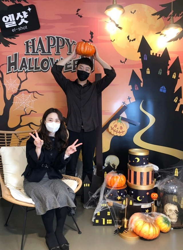 롯데백화점 상인점은 31일 핼러윈데이를 앞두고 2층 