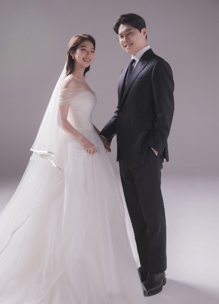 김명근 강효원 결혼