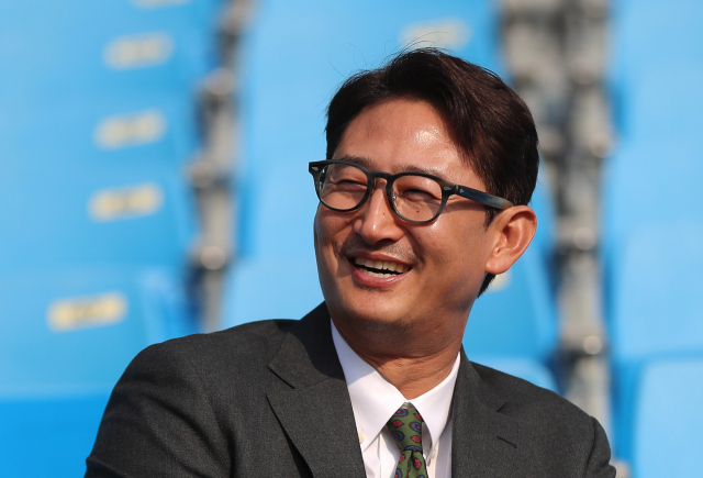 LG트윈스 박용택이 지난 16일 오후 서울 잠실야구장에서 인터뷰를 하고 있다. 연합뉴스