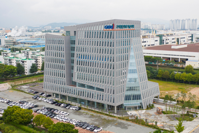 구미 공단동의 구미첨단의료기술타워 전경. 구미시 제공