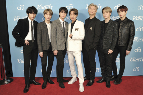 10일(현지시간) 한국의 인기 아이돌 그룹 방탄소년단(BTS)이 미국 시사주간지 타임의 