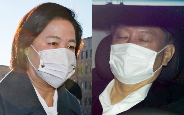추미애 법무부 장관(왼쪽)이 16일 오전 정부과천청사 법무부로 출근하고 있다. 이날 오전 윤석열 검찰총장이 서울 서초구 대검찰청으로 출근하고 있다. 연합뉴스