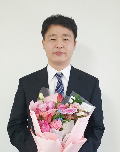 대구한의대 뷰티케어산업학과 민유홍 교수.