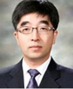 신현준 교수