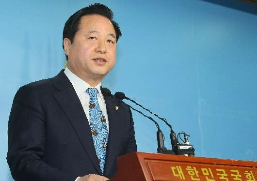 윤석열 검찰총장 탄핵을 연일 주창하고 있는 김두관 더불어민주당 의원