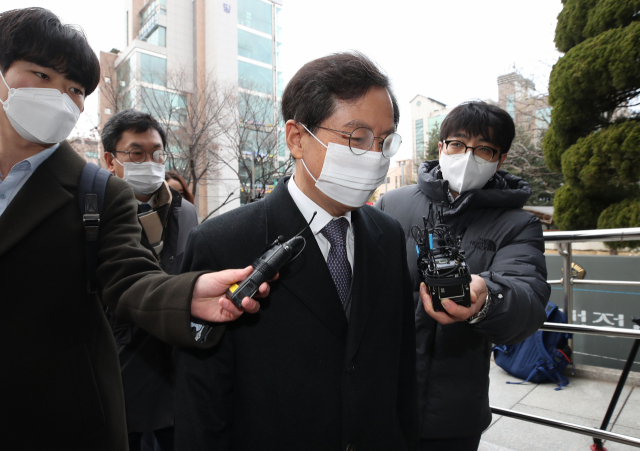 윤갑근 전 대구고검장. 연합뉴스