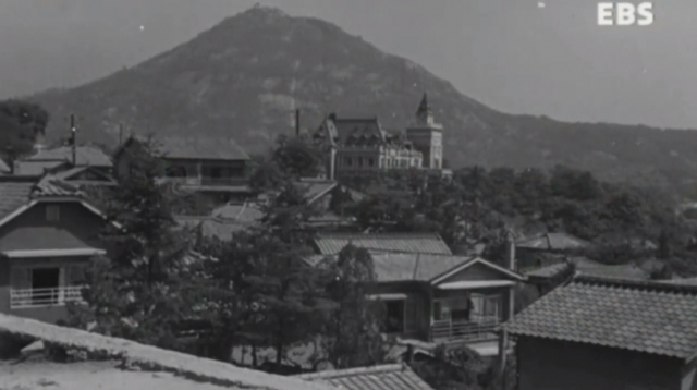 1956년작 영화 서울의 휴일에 등장한 벽수산장. 영화 장면 캡처