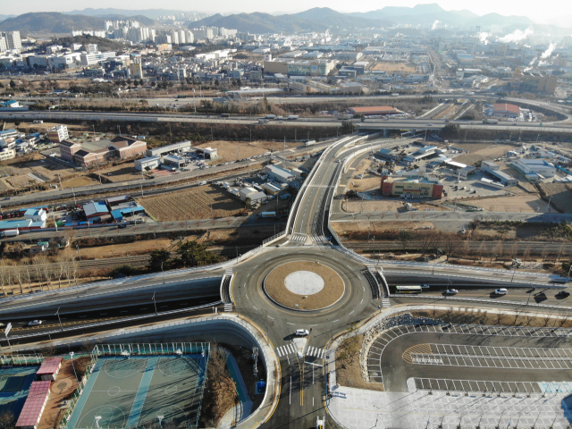 경북 구미시는 수출탑에서 시민운동장간 도로를 9일 개통한다. 구미시 제공