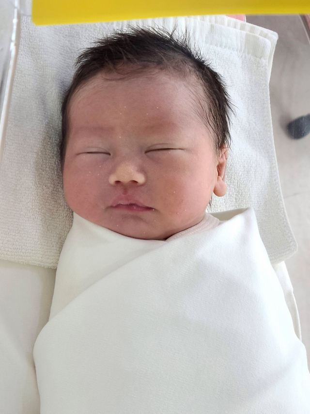 김유신아가