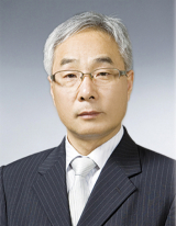 신창석 대구가톨릭대 교수