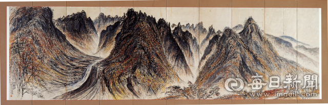 이응노, 외금강, 1945, 한지에 수묵담채, 26x450cm, 대전시립미술관 소장 © Ungno Lee ADAGP, Paris - SACK, Seoul, 2021. 포항시립미술관 제공