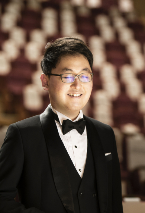 영남대 성악과 졸업생 성악가 김민수 씨. 영남대 제공