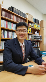 계명대 국문과 김동욱 교수