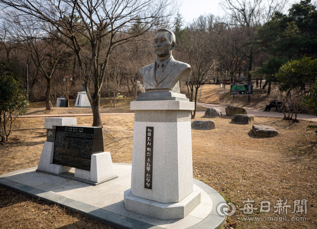 대구 두류공원에 세운 애국지사 우재룡 선생상. 대한광복회 지휘장으로 군자금 모집과 국외 연락책임을 맡았다. 1915년 12월 경주에서 세금을 수송하는 우편마차를 습격해 군자금을 확보하는 등 맹활약을 펼쳤다. 김태형 선임기자 thk@imaeil.com