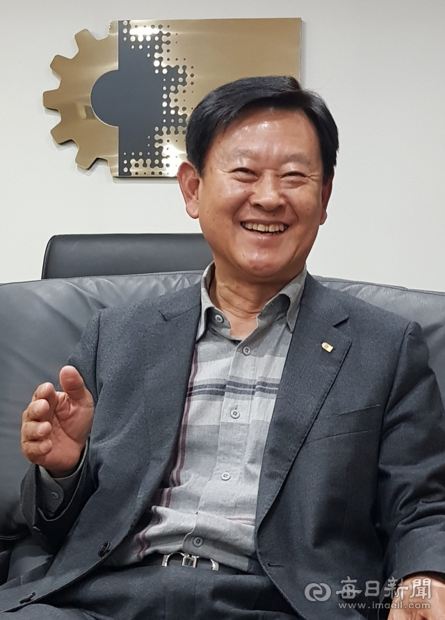 조관섭 영주상공회의소 회장. 마경대 기자