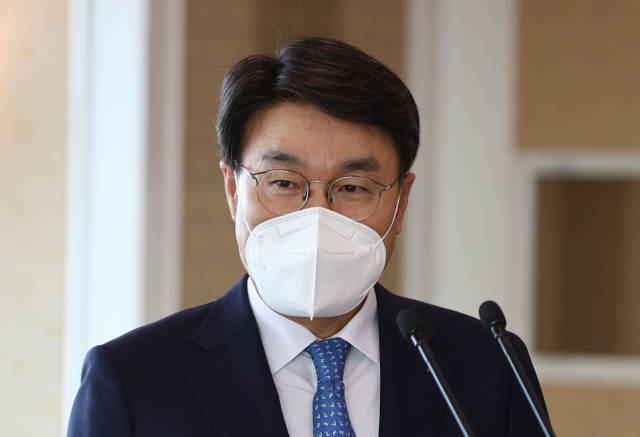 2일 오후 서울 강남구 포스코센터에서 열린 제1차 그린철강위원회에서 최정우 한국철강협회 회장이 발언하고 있다. 연합뉴스