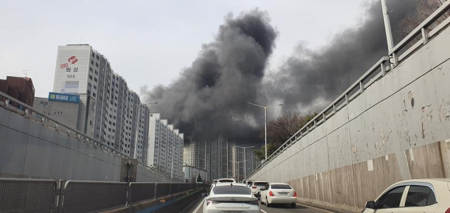 대구 침산동 자전거 공장 화재. 독자 제공