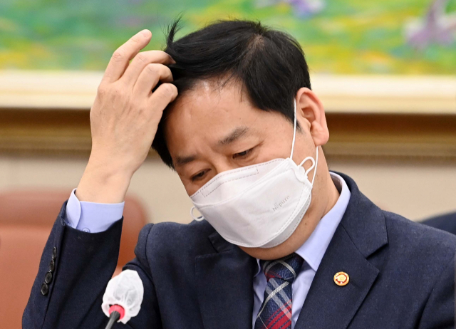 구윤철 국무조정실장이 16일 국회에서 열린 정무위원회 전체회의에 출석하고 있다. 연합뉴스