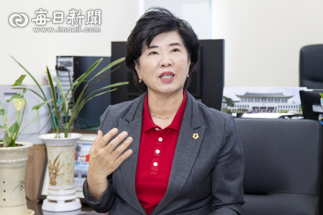 경북도의회 박차양 도의원이 지난 16일 원자력대책 특별위원회 위원장으로서 앞으로 추진할 계획에 대해 설명하고 있다. 경북도의회 제공