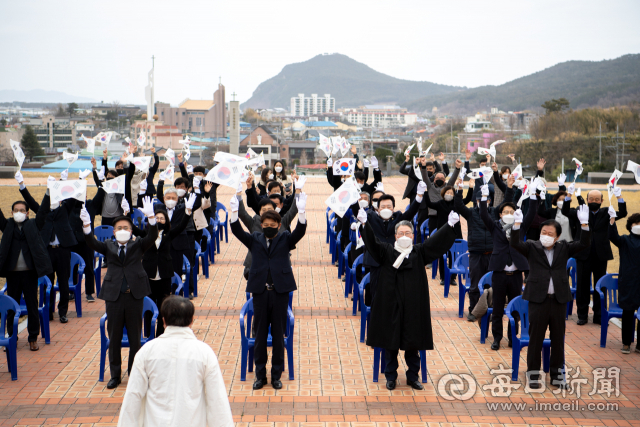 3월 18일 경북 영덕군 영해면 성내리 