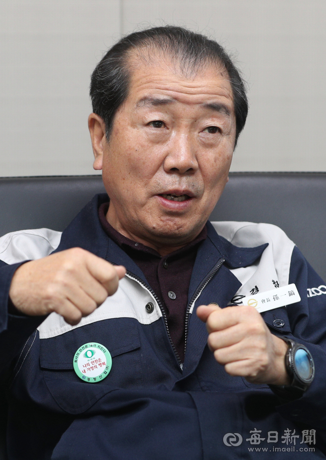 손일호 경창산업 회장. 성일권 기자 sungig@imaeil.com