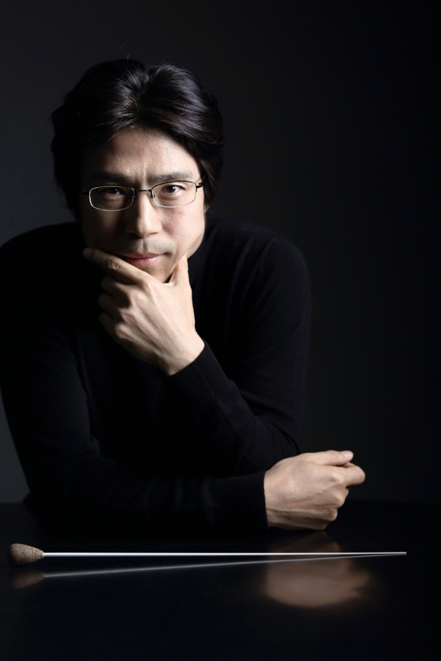 대구시향 부지휘자로 위촉돼 23일 첫 지휘봉을 잡아 시향을 이끌 류명우